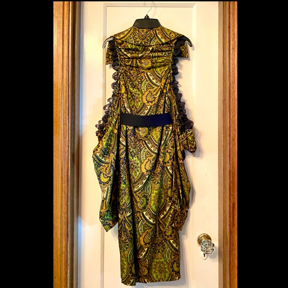 Dress - Picture 4 of 12